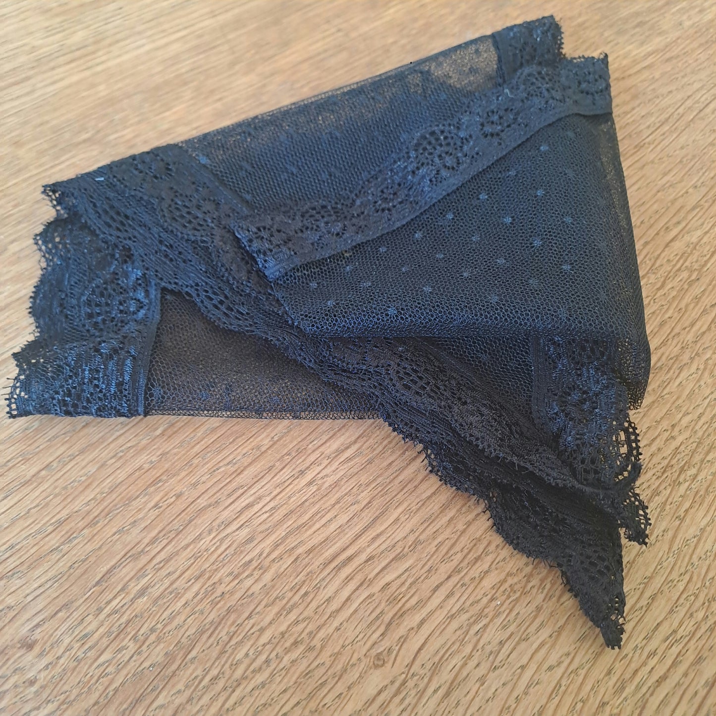 Svart mantilla